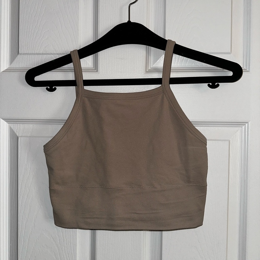 Cropped tank top